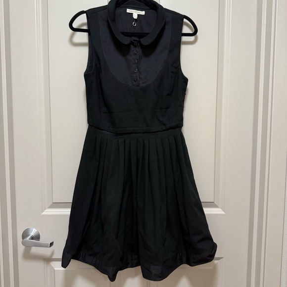 Twenty8Twelve Dresses & Skirts - Twenty8Twelve Black Collared Mini Dress